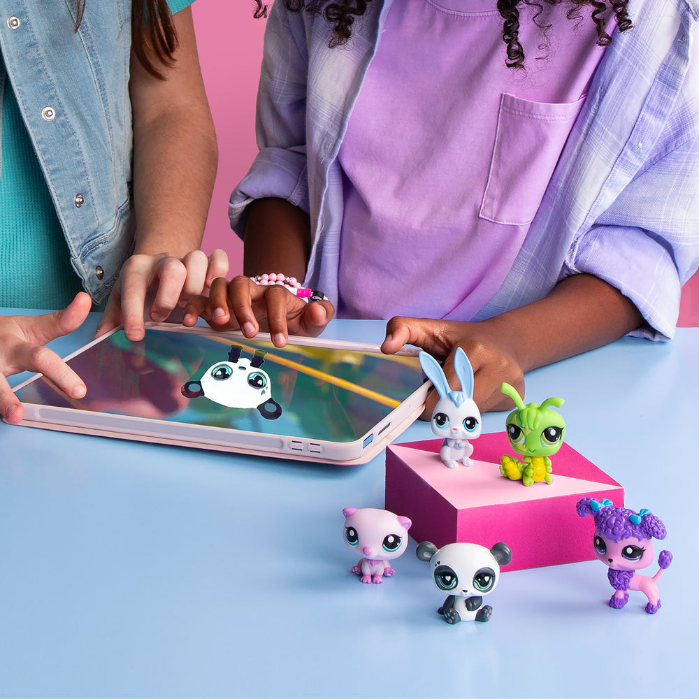 Littlest Pet Shop Pet Surprise