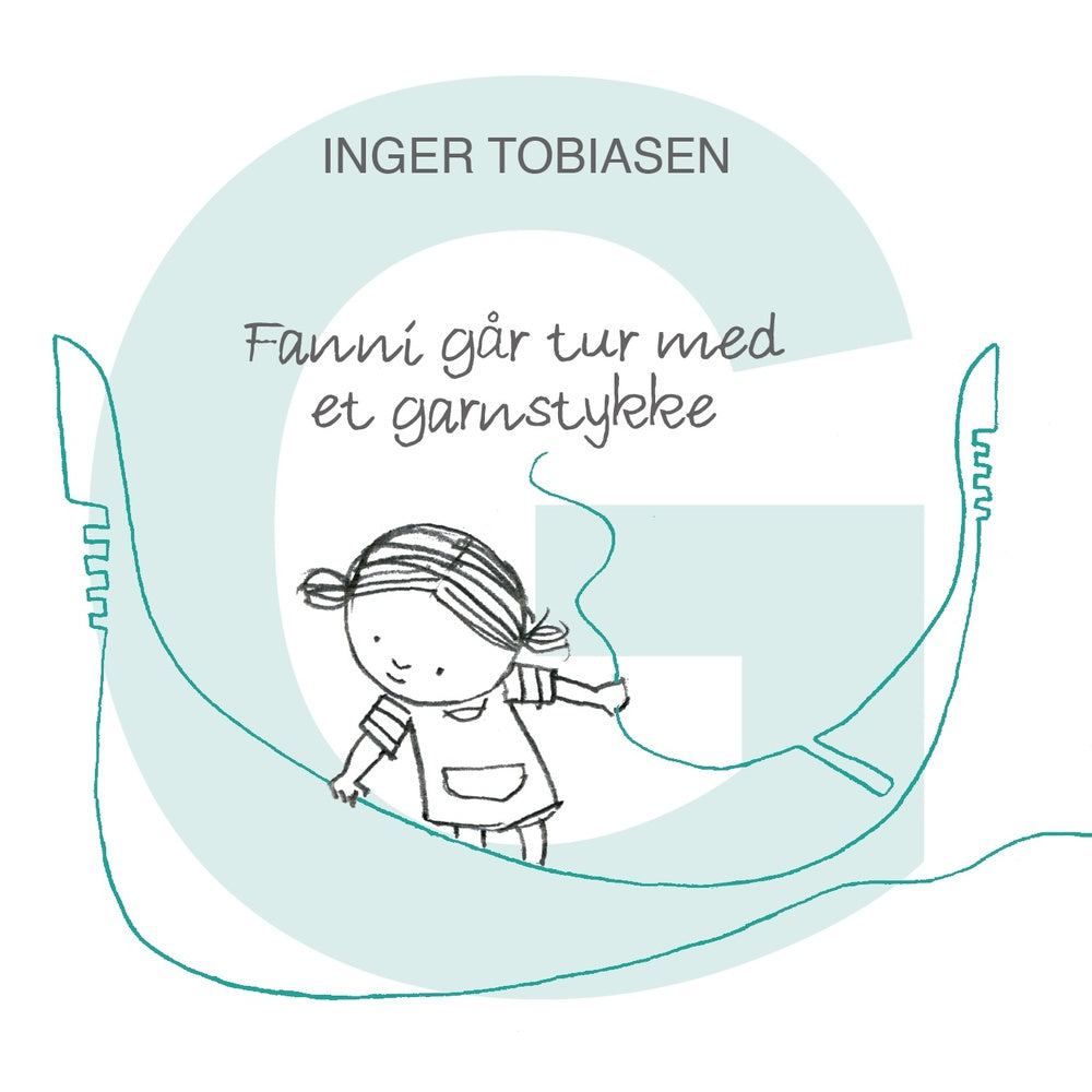 fanni går tur med et garnstykke